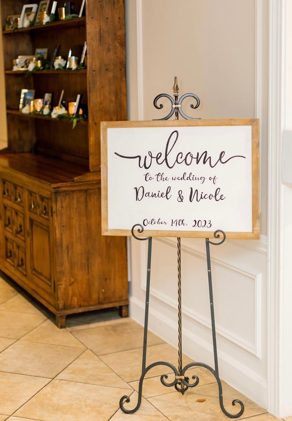 Customizable Wedding “Welcome” Sign